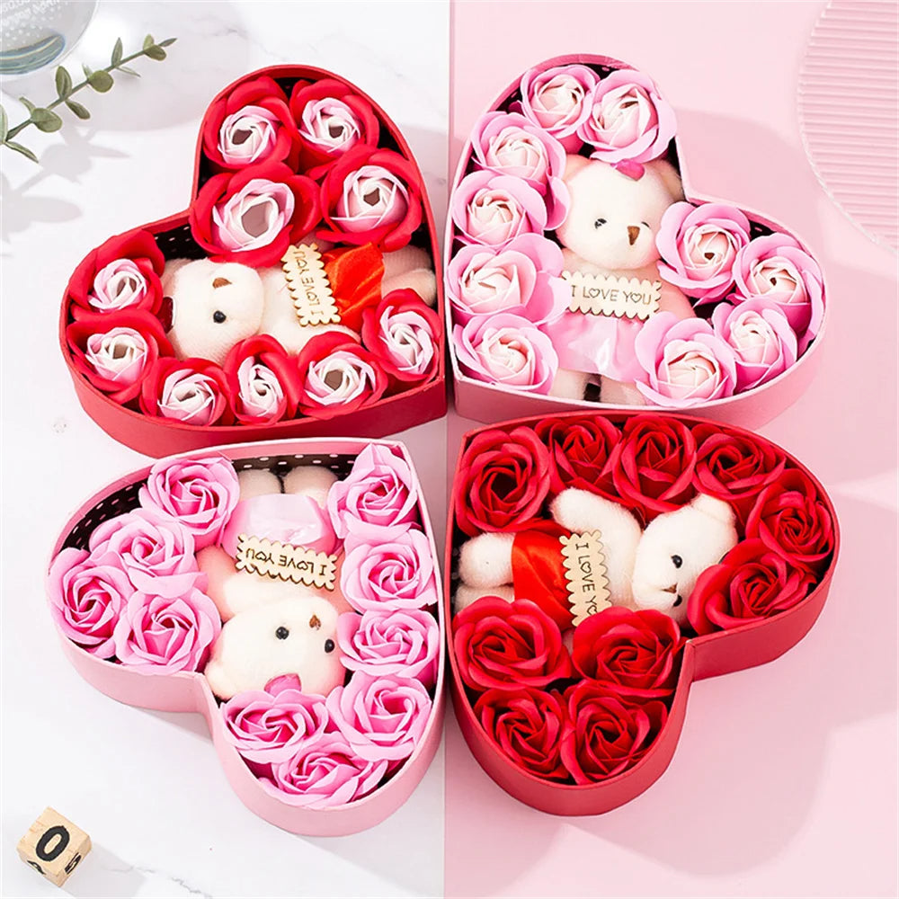 Confezione Regalo Rose Rosse a Cuore - Idea Regalo per San Valentino, Natale, Festa della Mamma e Compleanni